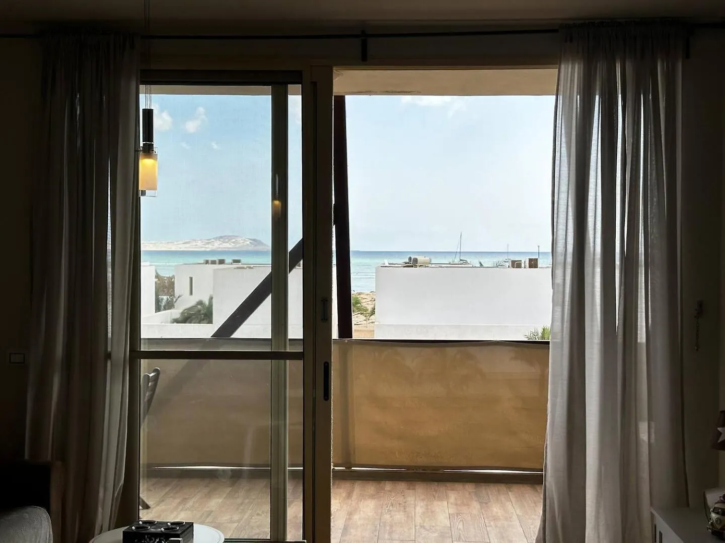Apartamento Ca Madeira - 2Bedroom, Sea View & Wifi Sal Rei Cabo Verde